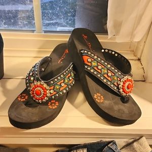 Good Condition Platform Western Flip Flops